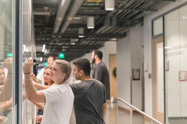 Chapman University GCI students working in the Keck Center for Science and Engineering. 